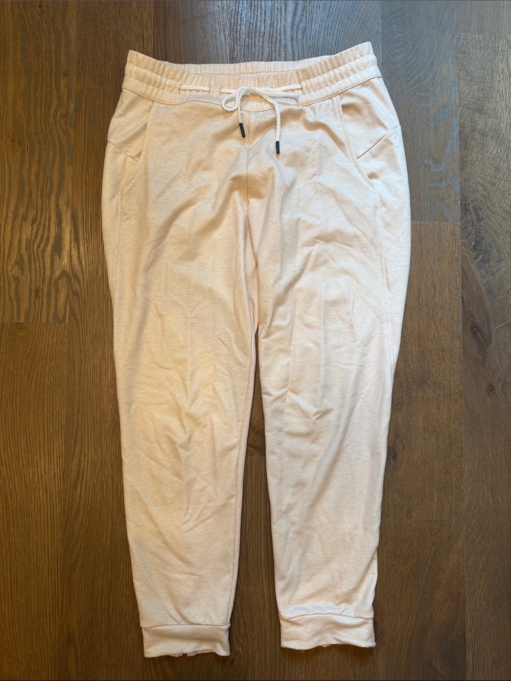 Lucky in Love Women's Renew Shimmer Jogger